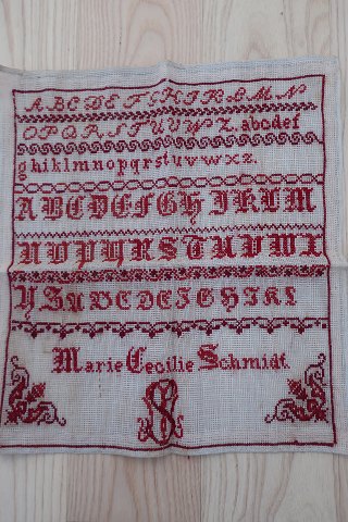 An antique Sampler, handmade red embroider 
41cm x 37cm
In a good condition
We have a large choice of samplers, embroider 
Please contact us for further information
