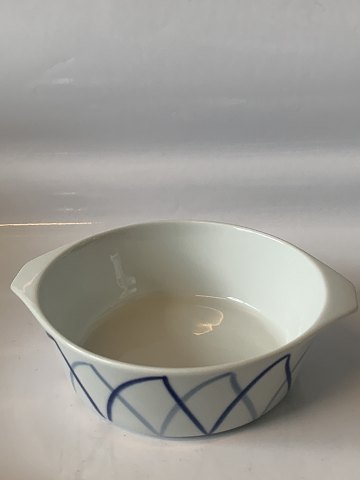 Danild 40 / Harlekin Serveringsskål med håndtag
Lyngby Porcelæn, Ildfast