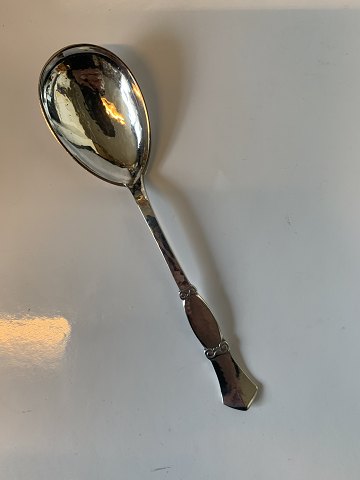 Marmalade spoon No. 200 Silver
Toxværd, formerly Eiler & Marløe Silver
Length approx. 14.6 cm