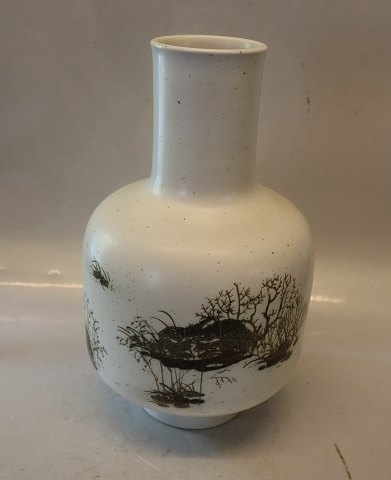 1109-5869 Kgl. Aluminia Diana Vase med harer 31 cm Nils Thorsson Kongelig Dansk 
Stentøj
