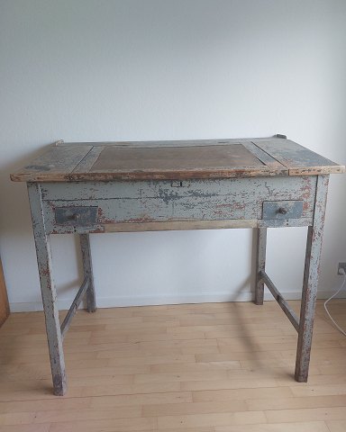 Writing desk c. 1800