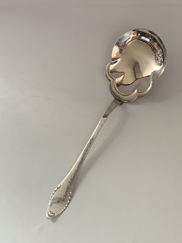 Serving spoon #Odin Silver cutlery
Produced. year 1924
Length 23.5 cm.