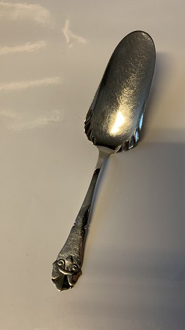 French Lily silver Cake shovel in Silver
Length 21,6 cm.