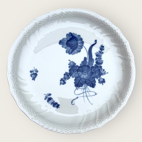Royal Copenhagen
Curved blue flower
Round dish
#10/ 1691
*DKK 400