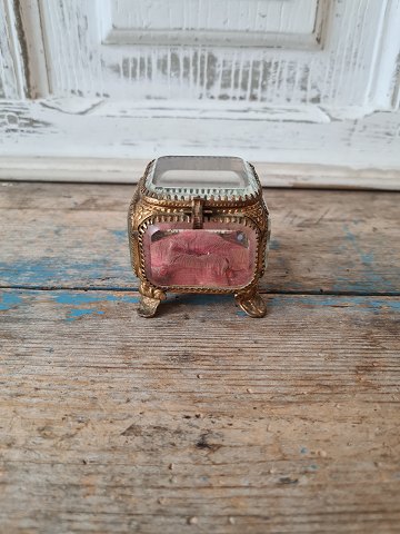 item no: 548990