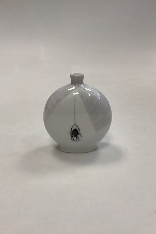 Royal Copenhagen Art Nouveau Vase Edderkop No. 275/209