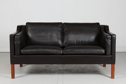 Børge Mogensen
Sofa model 2212
with dark mocha colored leather