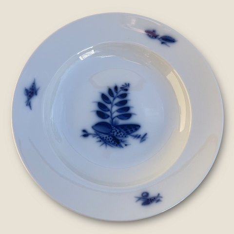 Royal Copenhagen
Blue royal
Small deep plate
#1511/ 14014
*DKK 250