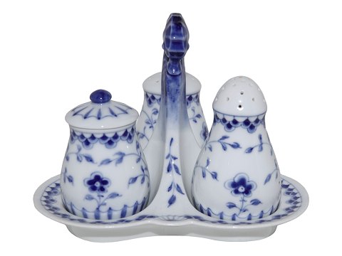 Butterfly Dickens
Plat de menage with mustard jar, salt- and pepper shakers