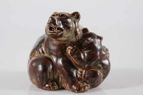 Royal CopenhagenKnud Kyhn Mama bear figurine