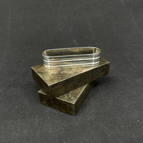 Napkin ring from the 1920s