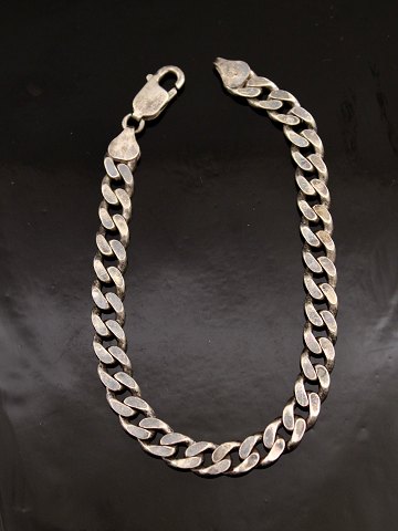 item no: 564697