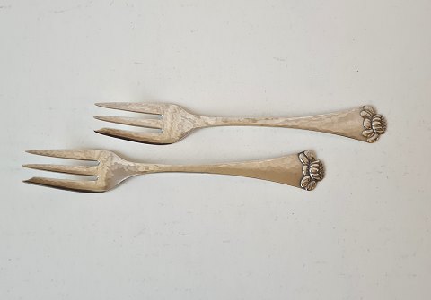 item no: 565896