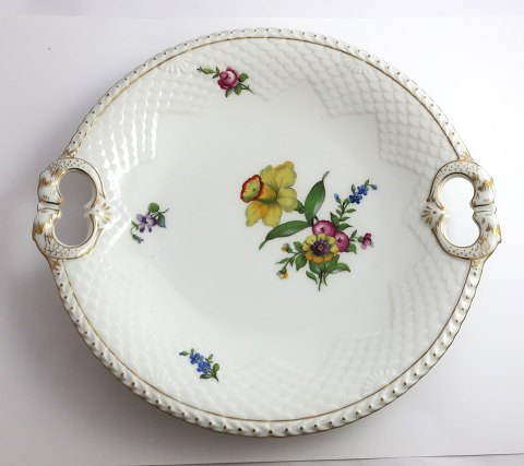 Bing & Grondahl. Saxon flower. Round cake plate. Model 101. Diameter 25.5 cm (1 
quality)