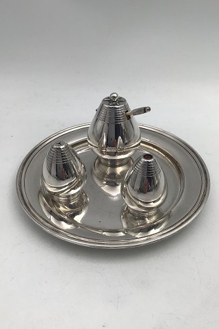 item no: 568319