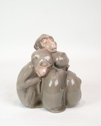 Figure - Sleeping Monkeys - Bing & Grøndahl - Ingeborg Plockross Irminger - no. 
1581
Great condition
