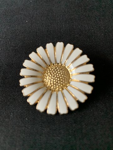 Marguerit Broche Sterling sølv
Måler 3,6 cm.