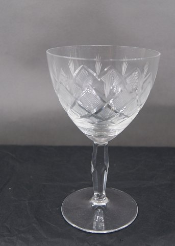 Wien Antik glas med knop på facetslebet stilk, fra Lyngby Glasværk. Klare hvidvin glas 12cm