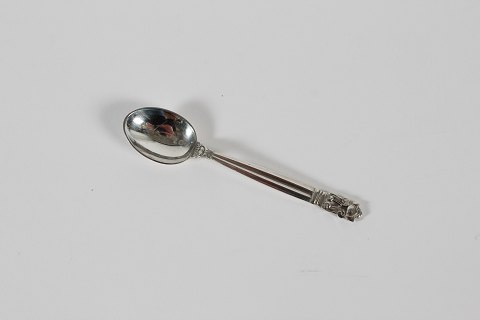 Georg Jensen
Acorn cutlery
Mocha spoon
L 9.7 cm