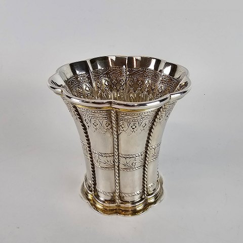 item no: 579174