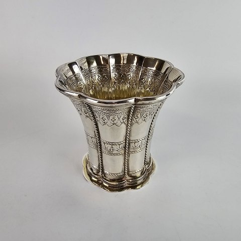item no: 579505