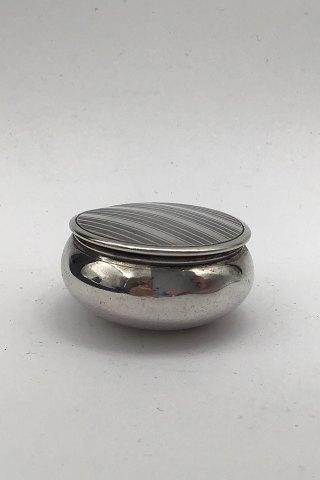 item no: 585284