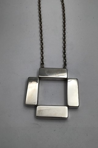 item no: 585471