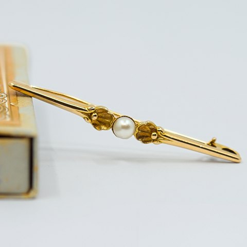 item no: 585924