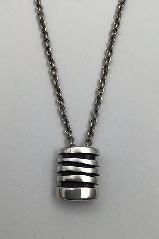 item no: 586331