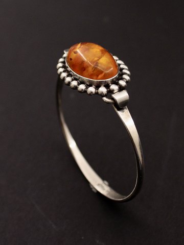 item no: 588413