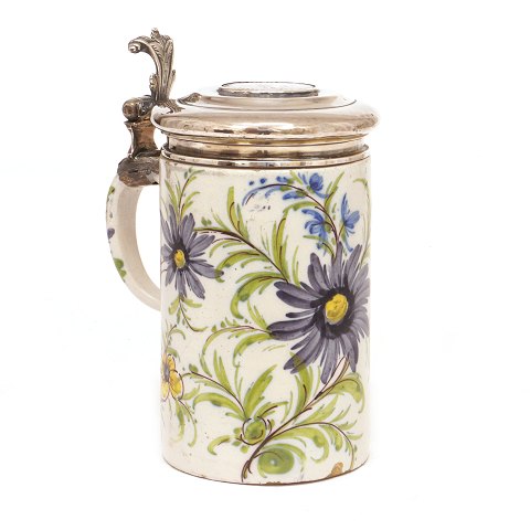 item no: 221 B