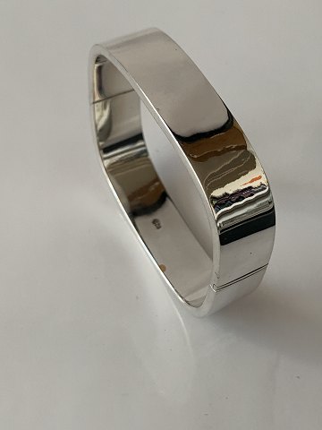 item no: 588732