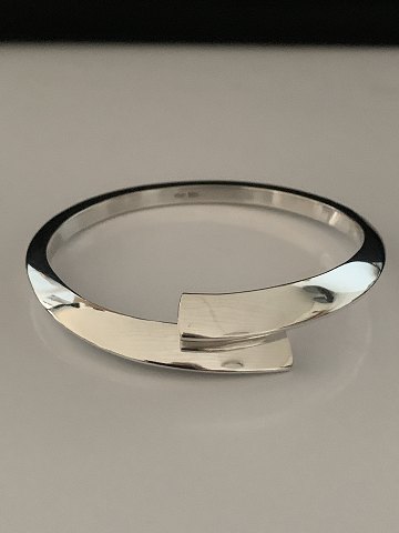 item no: 589709
