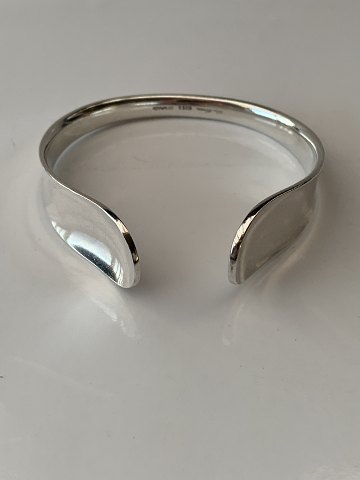 item no: 589719