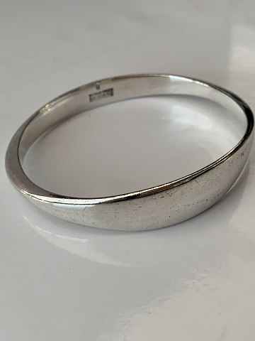 item no: 589727
