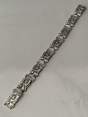 item no: 589737