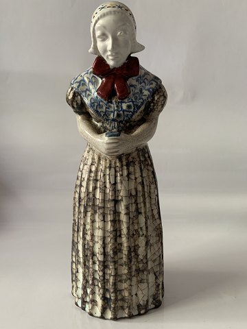 item no: 590212