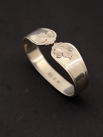 item no: 596496