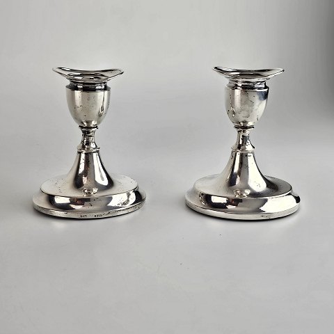 Text available in Danish language