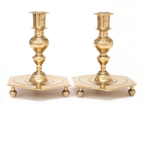 item no: 406