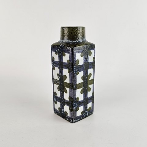 Text available in Danish language