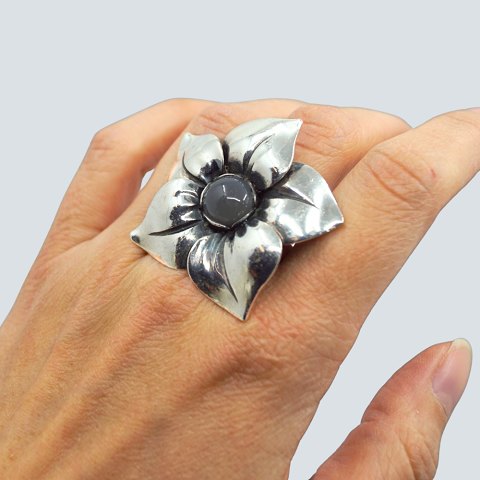 Regitze Overgaard for Georg Jensen; Flowerring in silver with moonstone, no. 562b