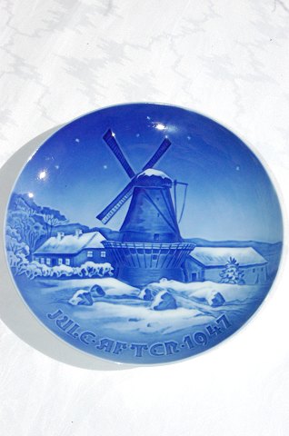 Bing & Grondahl Christmas plate 1947
