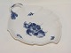 Blue Flower Braided
Large leaf shaped cake dish