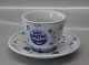 1023 Stor kaffekop og underkop (746) med logo 
B&G Blåmalet  Jernporcelæn