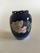 Royal Copenhagen Art Nouveau Vase med gennembrudt kandt No 353/160