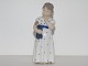 Royal Copenhagen figurine
Girl with doll