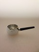 Danam Antik 
præsenterer: 
Georg 
Jensen Sterling 
Sølv sovsekande 
af Henning 
Koppel nr. 1111