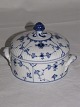 Blue Fluted Plain
Butter cup
Royal Copenhagen