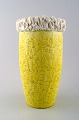 Rörstrand/Rørstrand Gunnar Nylund "Chamotte" vase. 1950/60´erne.
